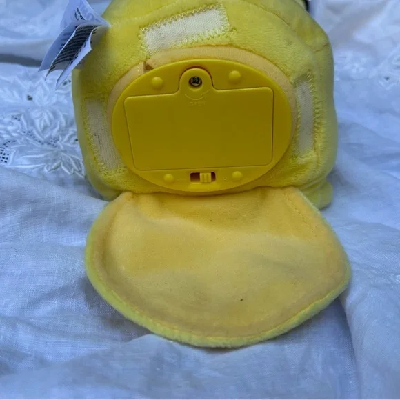 Pikachu Plush Stuffed Toy Talking Light Up Pokemon Tomy 2016 Ears Movable 10.5" - Picture 6 of 11